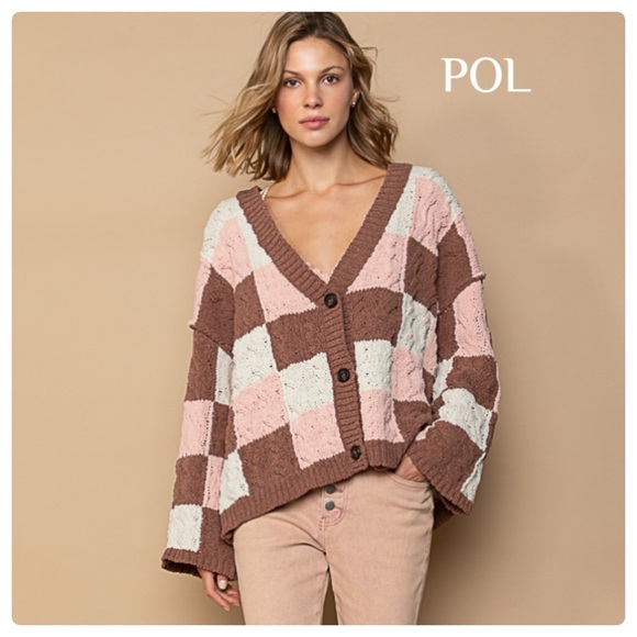 POL Sweaters - 🖤 $40 start 129 3 LEFT Pretty POL Soft chenille check pattern cardigan